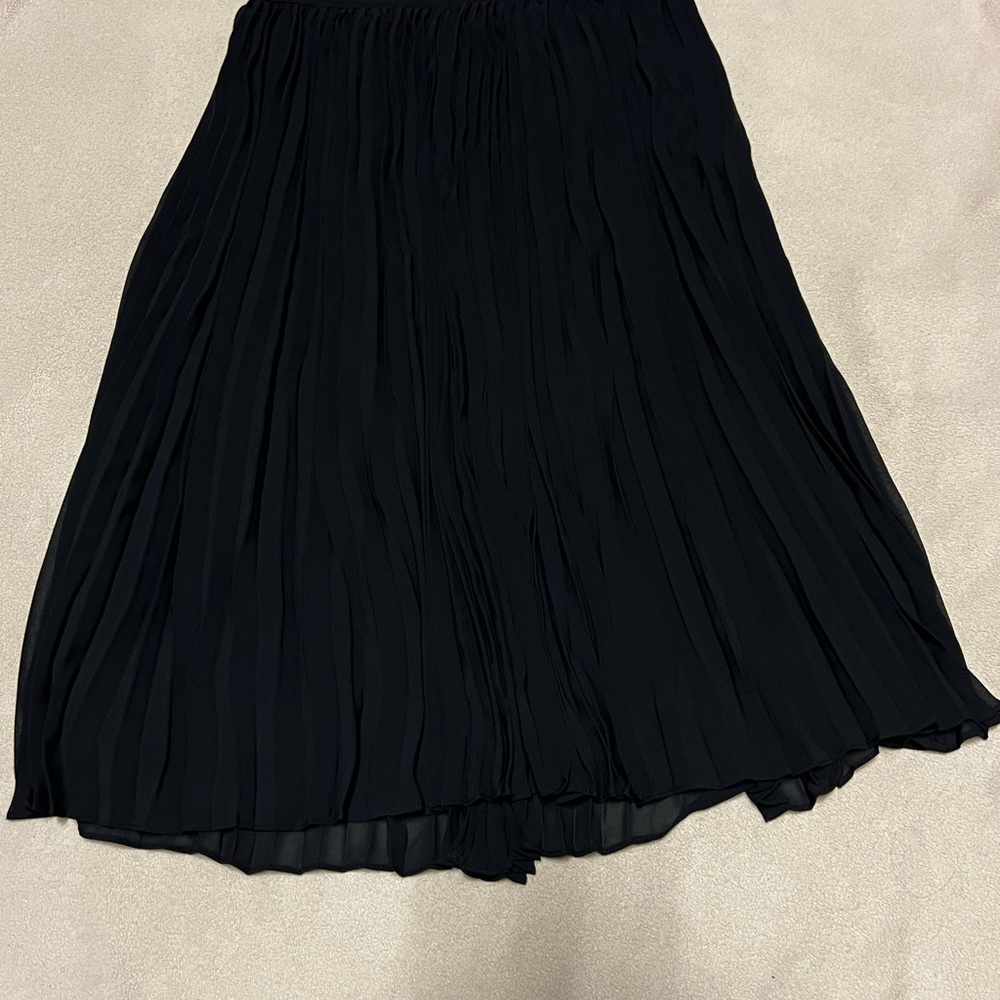 Black pleated Catherine Malandrino skirt *Price Drop*